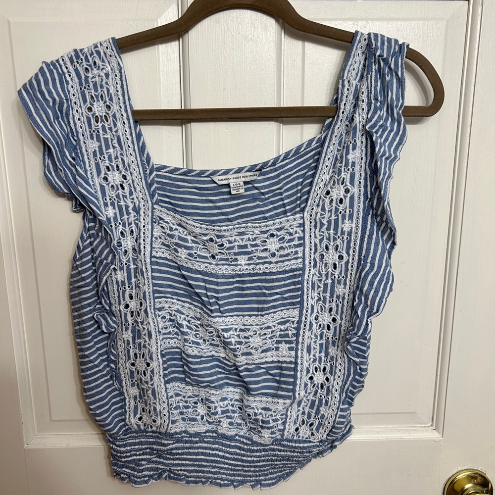 American eagle blue and white top
